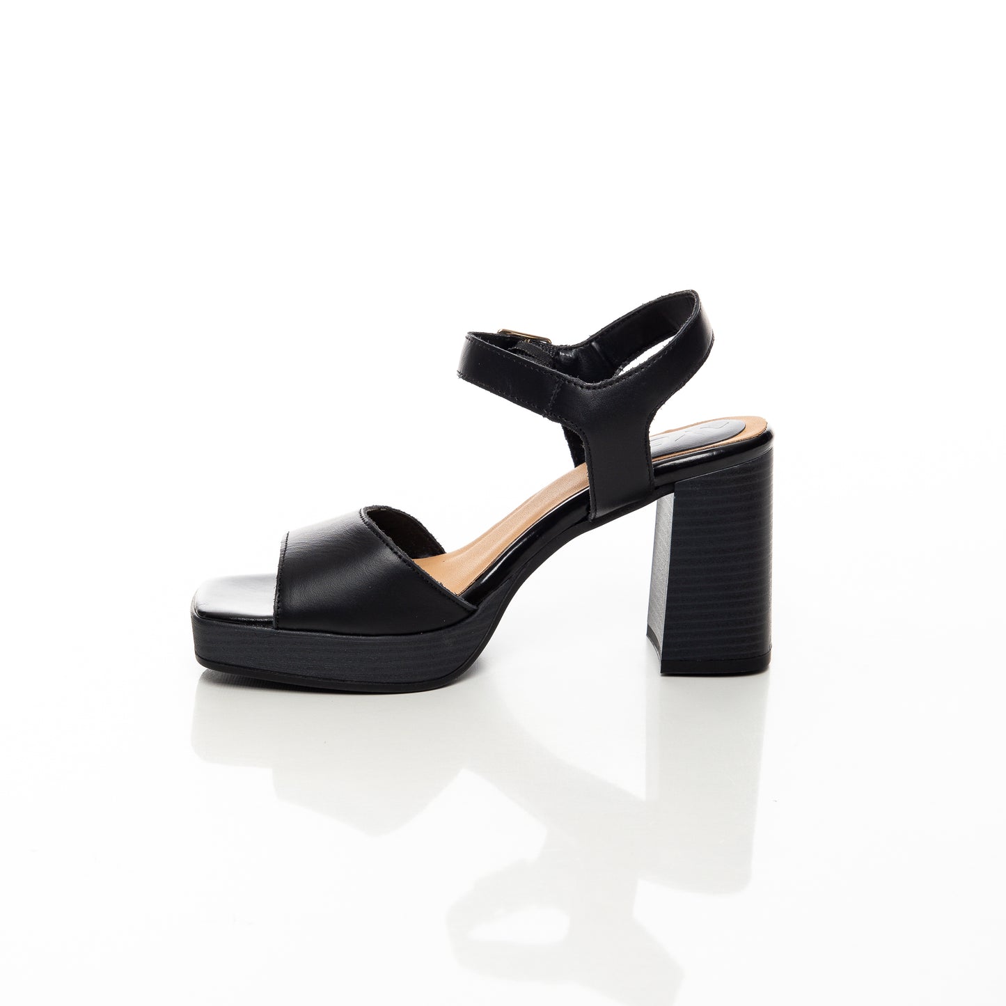 Darkella Cuir Noir