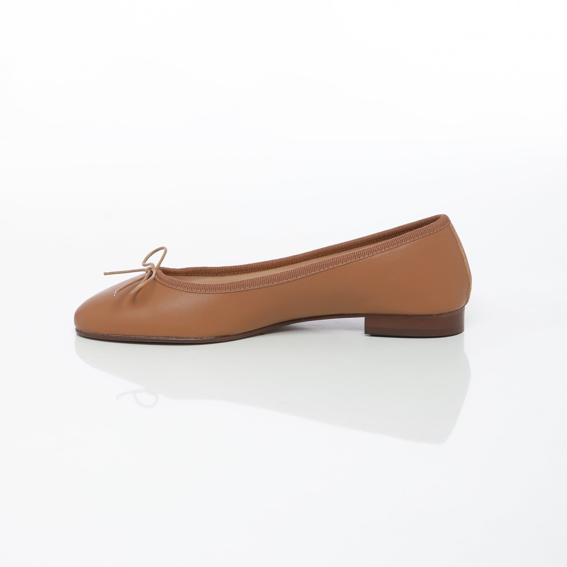 Tereza Cuir Camel