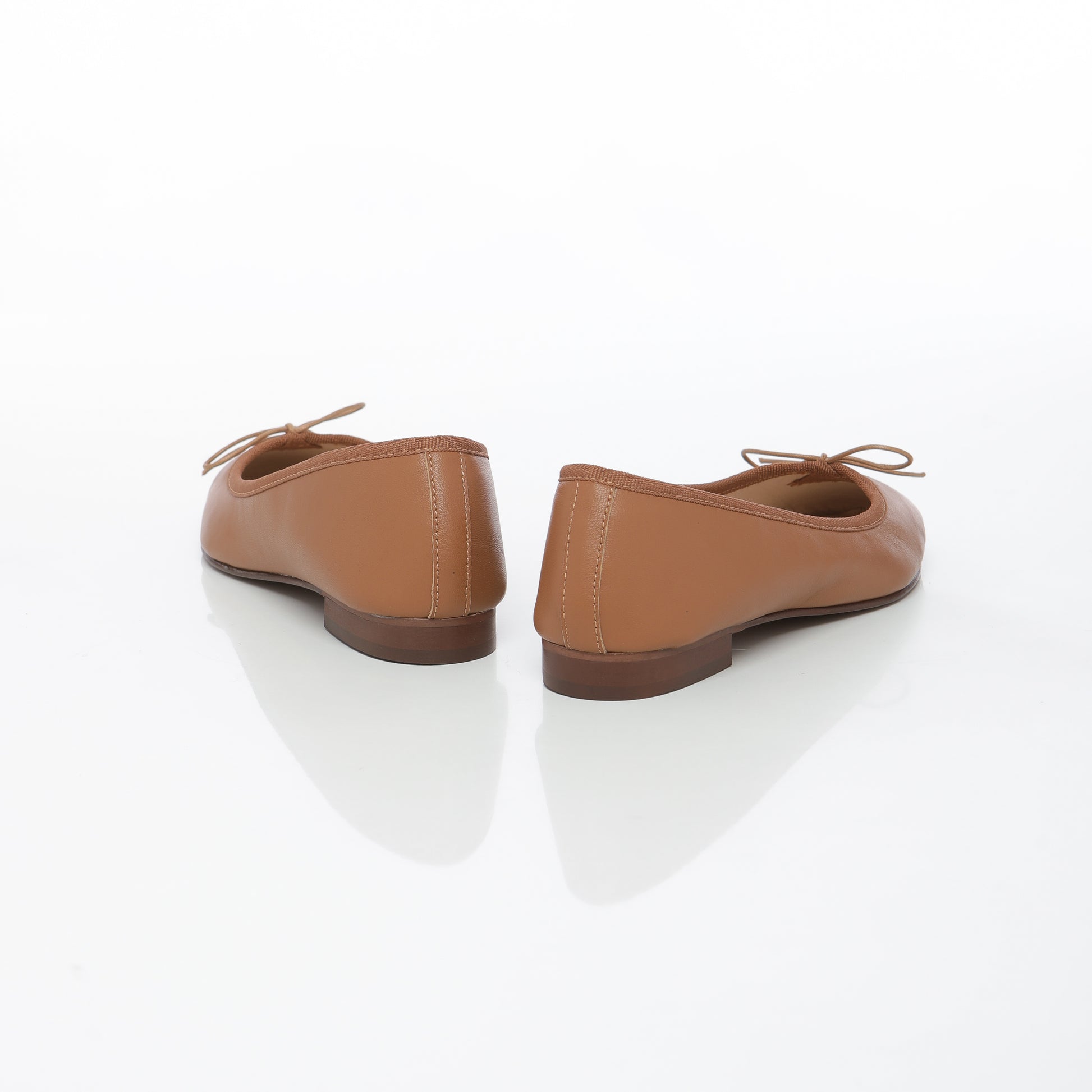 Tereza Cuir Camel