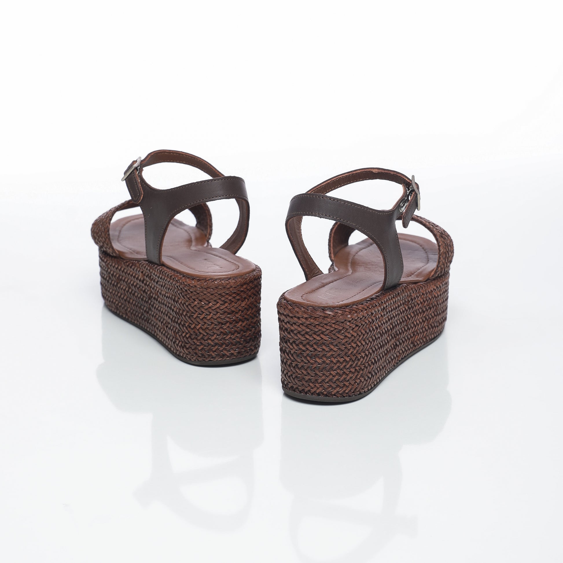 Leda Cuir Café