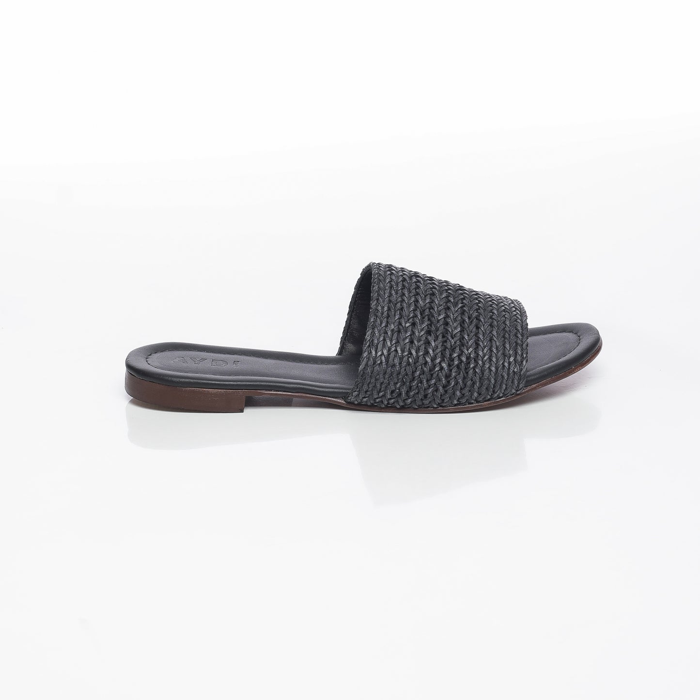 Cassandra Raffia Noir