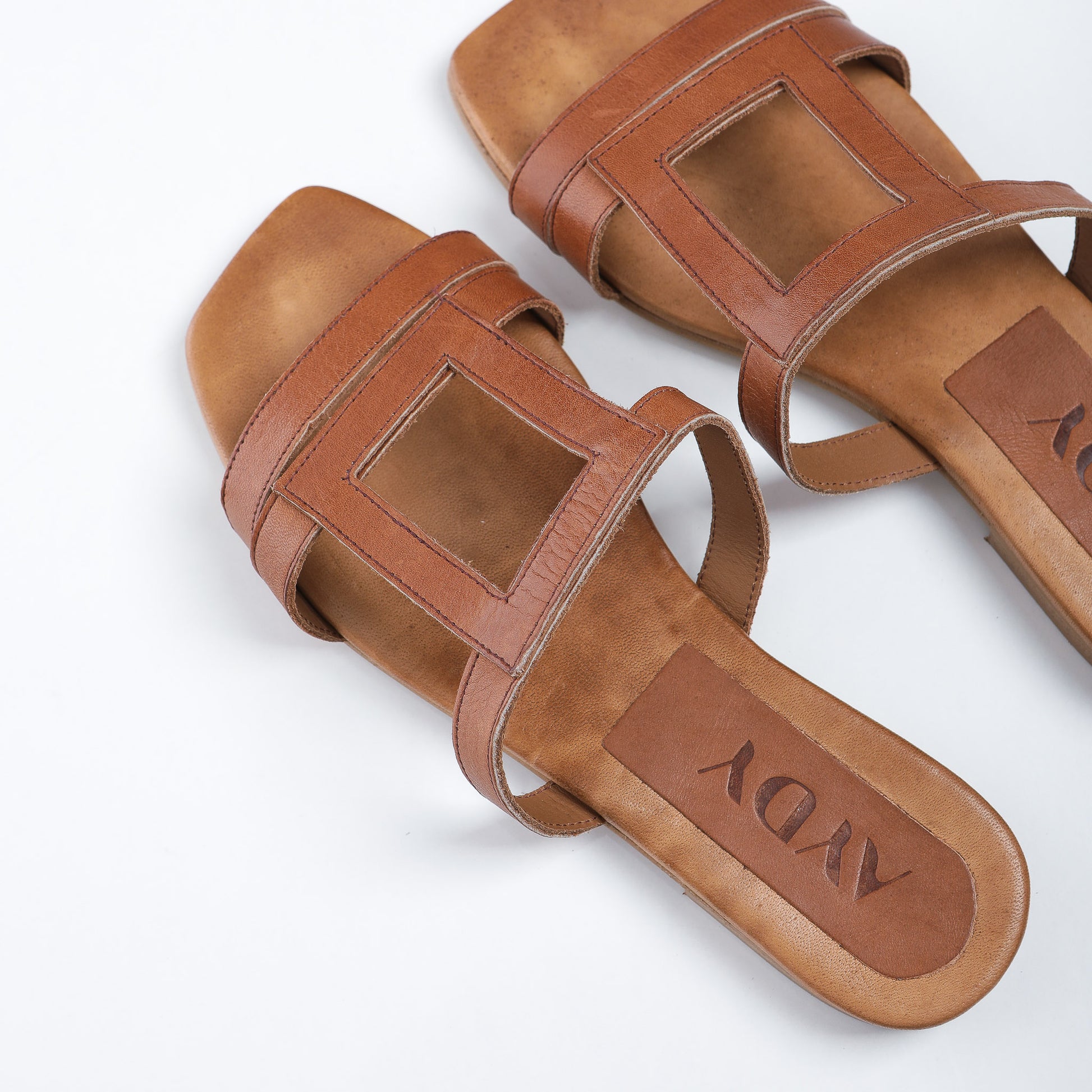 Carino Cuir Camel